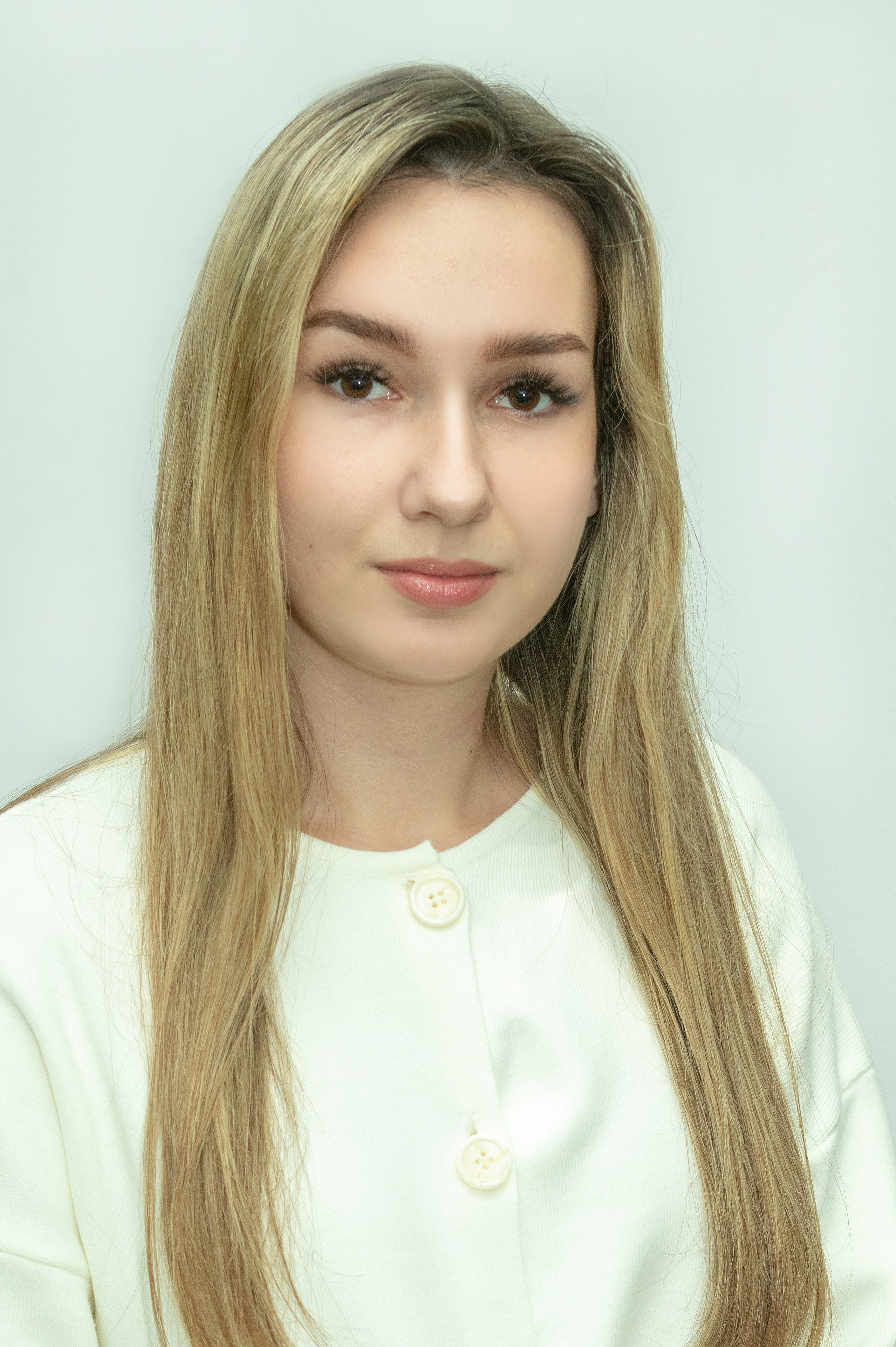 Снеговая Анастасия Александровна.
